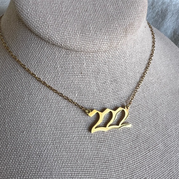 Stainless Steel Angel Number Pendant Necklace 111 222 333 444 555 777 888 999 - Picture 6 of 9